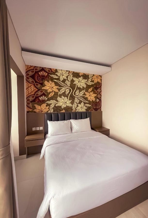 Aj Boutique Hotel ジョグジャカルタ エクステリア 写真